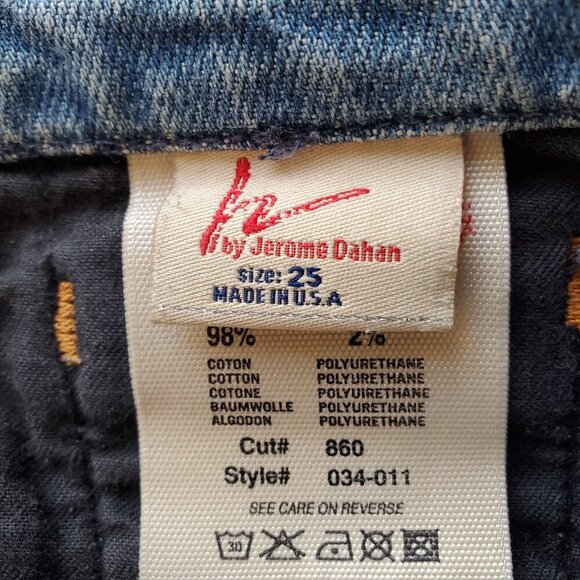 CITIZENS OF HUMANITY SZ 25 (28"waist meas.) Heavily Distressed Crop Frayed Jeans - Picture 13 of 13